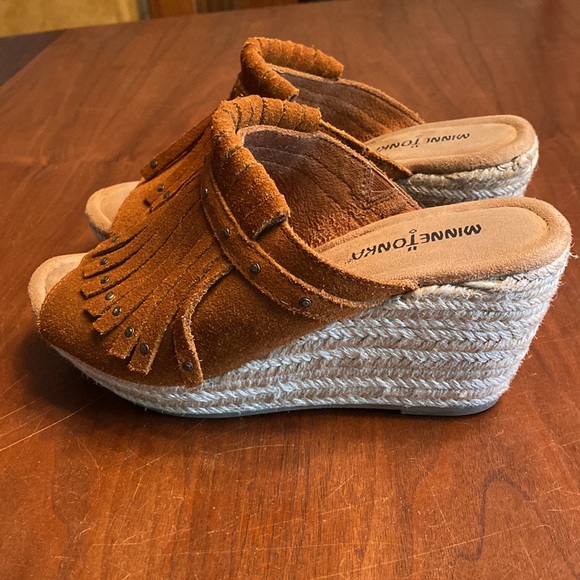 Minnetonka Fringe Wedge Heels - Picture 3 of 7